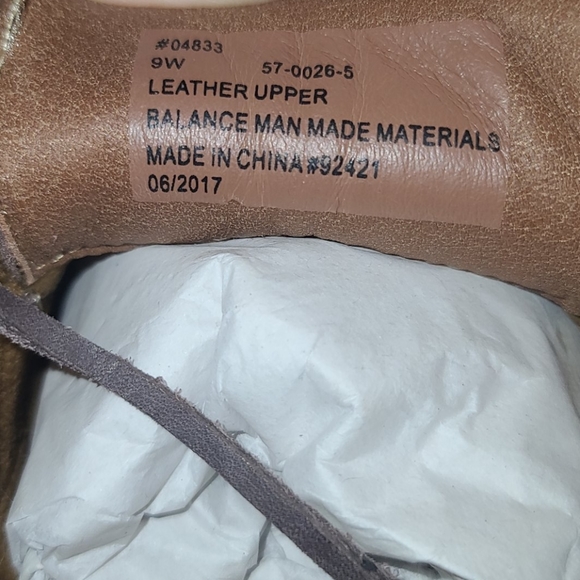 Price Reduced 6/3     Brand New Kingsize Mens Leather Boat shoe 9W